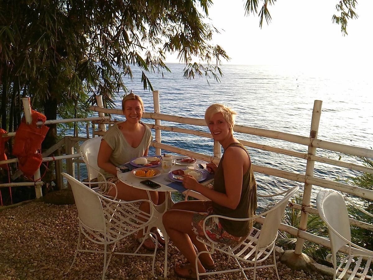 La Bella Beach House Boljoon Exteriör bild